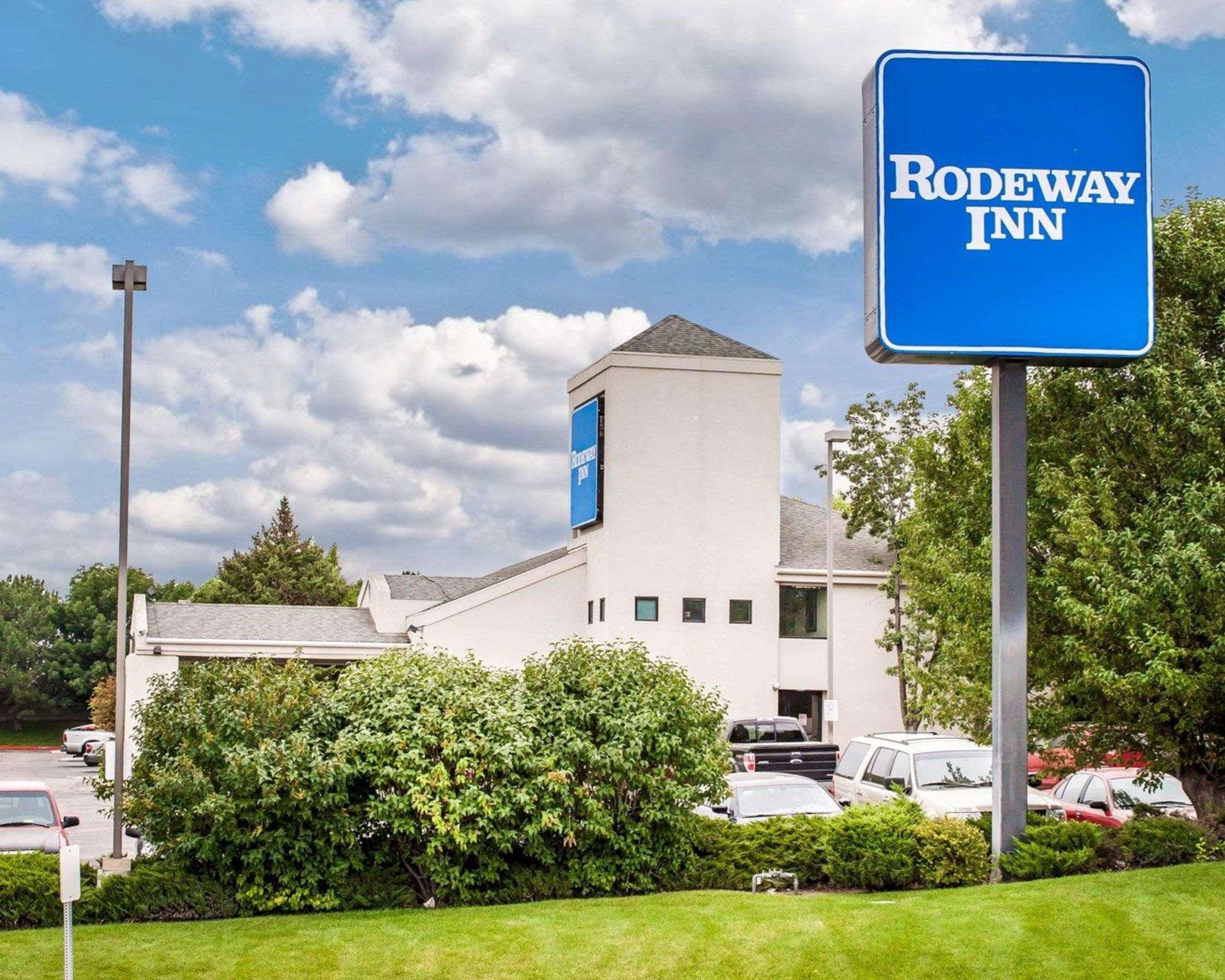 Rodeway Inn Airport Boise Exterior photo